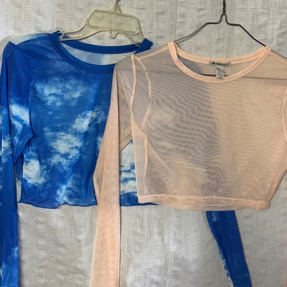 Forever 21 Women M Mesh Crop Top Bundle Blue Cloud Peach Excellent Layering